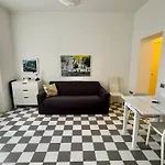 Celestia Canal View Apartamento