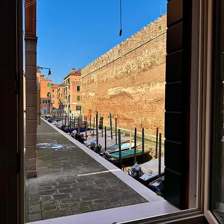 Apartmán Celestia Canal View