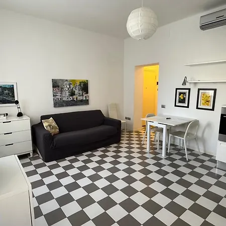 Celestia Canal View Daire